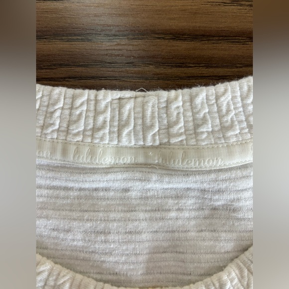 Lululemon On Repeat Textured Sweater Dress/Tunic in Cream - Picture 3 of 6